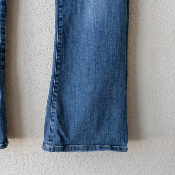 Banana Republic High-Rise Flare Jeans Size 30 | Ice Field Wash - Picture 6 of 9